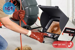 Thiết bị thông cống nghẹt
