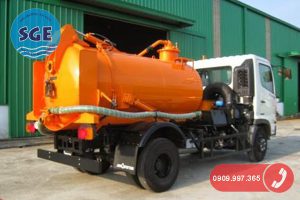 xe chuyên dụng hút hầm cầu